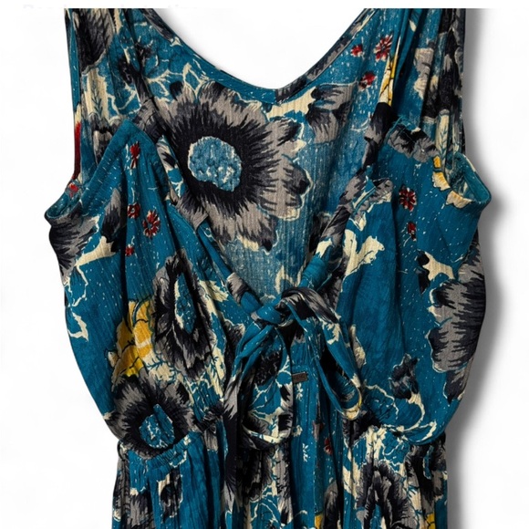 Billabong | Blue Floral Romper | Small - Picture 6 of 7